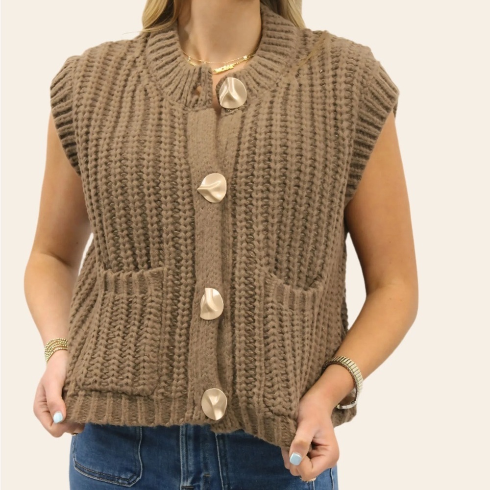 Glam Brown Chunky Knit Cardigan Vest with Decorative Buttons
